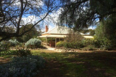 Thalia Getaway Villa - ACT Tourism 1