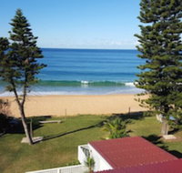 Coachhouse on the Beach - ACT Tourism