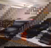 The Quiet Family Getaway In Bassendean - ACT Tourism