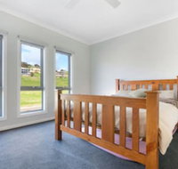 Time Away 50 Turnberry Drive - ACT Tourism