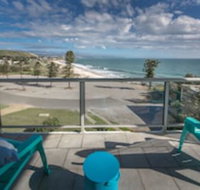 King of North Bay 103 Gold Coast Drive - ACT Tourism