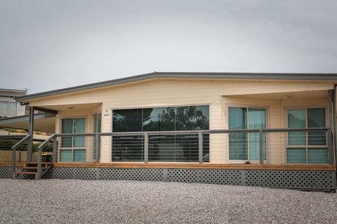 Salt 37 Oceanview Drive - ACT Tourism 1