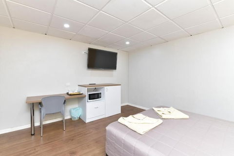 Platinum Motel - ACT Tourism 4