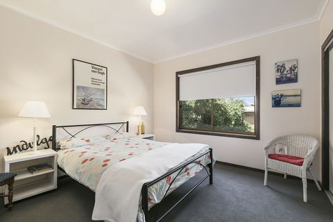 Veronica Lodge Free Wifi - ACT Tourism 2