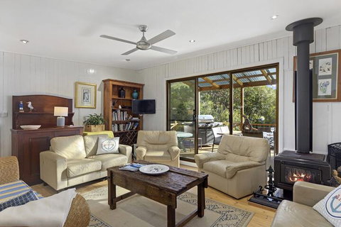 Sandy Feet Retreat 13 Scenic View Drive - ACT Tourism 5