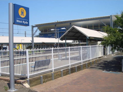 Amg Motel & Serviced Apartments - ACT Tourism 0