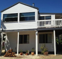 Yarraglen BnB - ACT Tourism