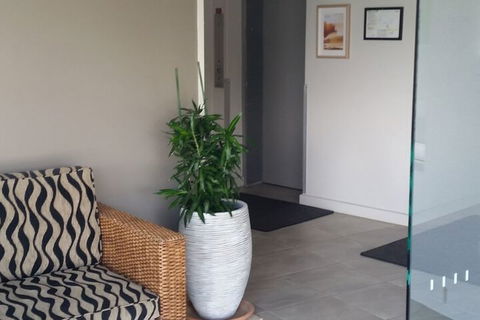Amira Apartments - ACT Tourism 5