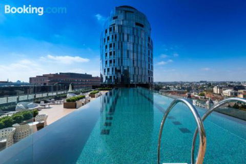 Along Melbournes Magic Boulevard - ACT Tourism 0