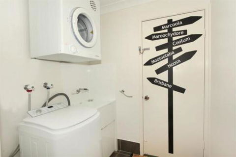 Unit 1 / 14 Tamarindus Street Marcoola Beach Pet Friendly 300 BOND Linen Supplied - ACT Tourism 3