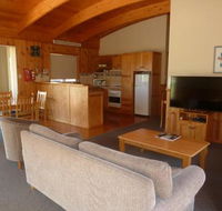 Bridport Villa - ACT Tourism