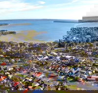 Paradise Bungalow Waterfront - ACT Tourism