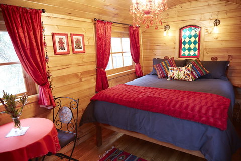 Heimat Chalets - ACT Tourism 3