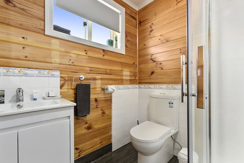 Mason's Cottages - ACT Tourism 1