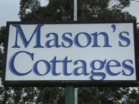 Mason's Cottages - ACT Tourism 0