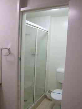 Slipway Hotel Motel - ACT Tourism 2