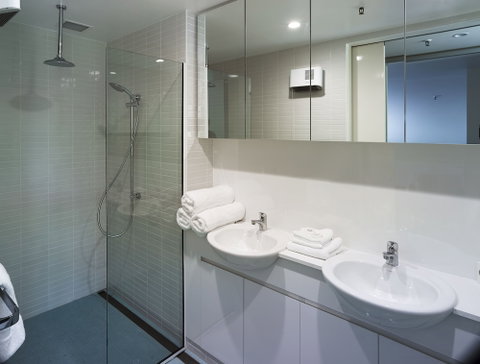 Salamanca Wharf Hotel - ACT Tourism 4