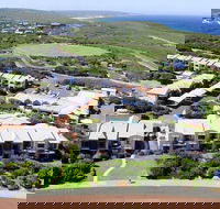 Margarets Beach Resort - ACT Tourism