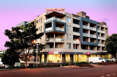 Mercure Centro Port Macquarie - ACT Tourism 0