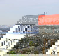 Metro Hotel Miranda - ACT Tourism