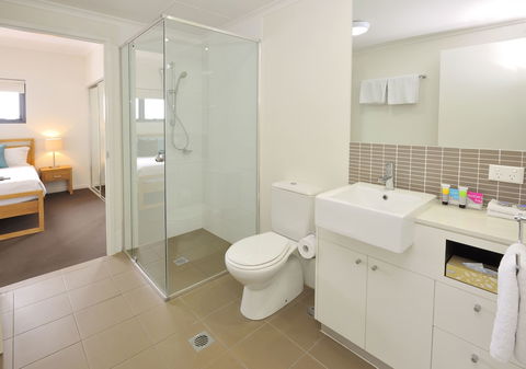 Apartments G60 Gladstone - ACT Tourism 4