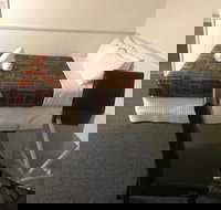 Parkside Inn Motel - ACT Tourism