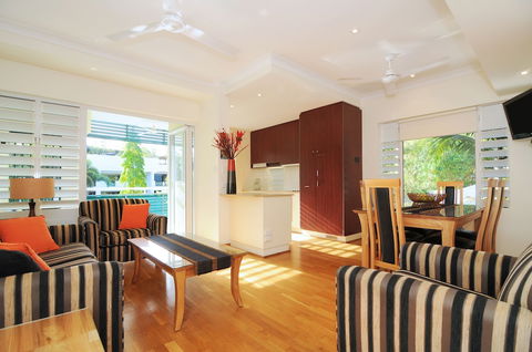 Verandahs - ACT Tourism 5