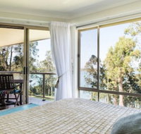 Anne's Waterfront Haven BB - ACT Tourism