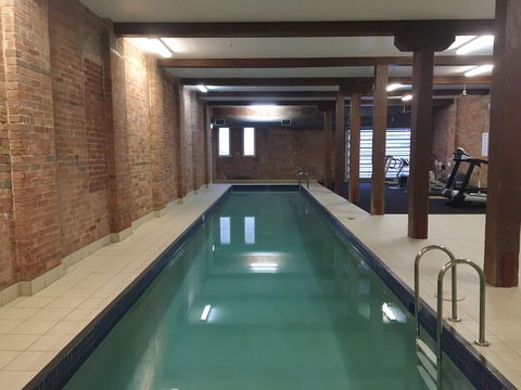 Frisco Apartments - ACT Tourism 2