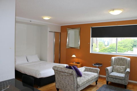 Frisco Apartments - ACT Tourism 6