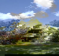 Glass House Mountains Ecolodge - ACT Tourism