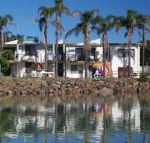 Beachfront 6 25 Willow Street - ACT Tourism