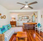 Pacifica 2 Opposite the beach at Brooms Head - ACT Tourism