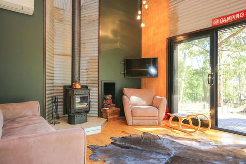 Black Mamba House - ACT Tourism 3