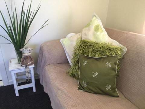 A Peaceful Cabin In The Country - ACT Tourism 5