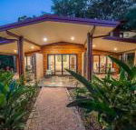 The Figs Byron - ACT Tourism