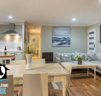 Almost New  Sea  Lake Views - ACT Tourism