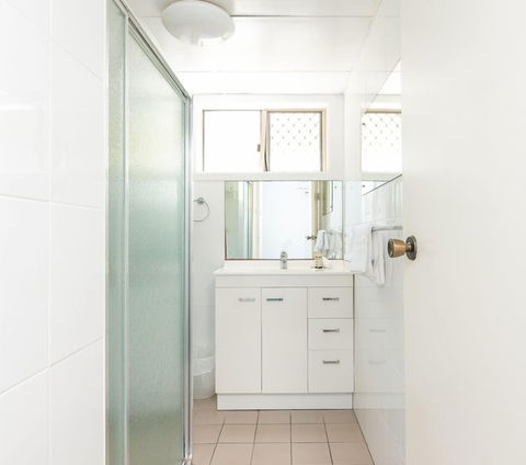 Yamba Towers 2 - ACT Tourism 0