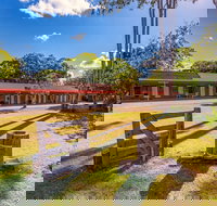 Esk Caravan Park  Motel - ACT Tourism