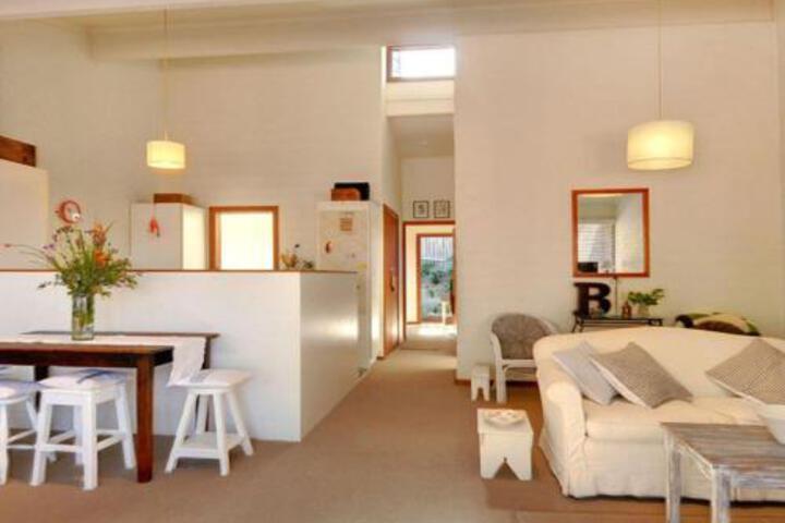 East Bowral NSW ACT Tourism