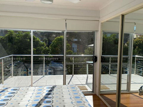 Ultimate Beach House 19a Graham Street Views Peace & Quiet - ACT Tourism 6