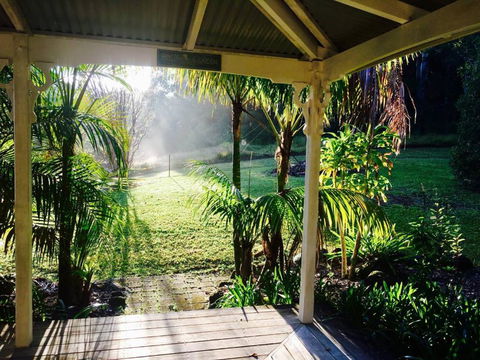 Valleydale Cottage - ACT Tourism 6