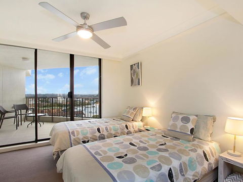 Seascape Apartments Unit 1201A Luxury Apartment With Views Of The Gold Coast & Hinterland - ACT Tourism 4