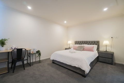 Amazing Sea Views Luxury Guest House - ACT Tourism 1