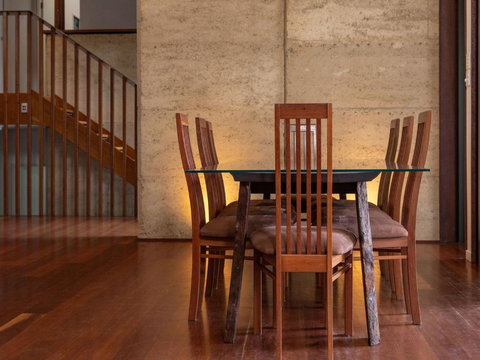 Dux Nutz - ACT Tourism 2