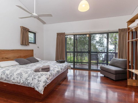 Dux Nutz - ACT Tourism 4