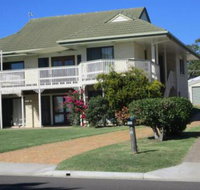 The Sun  the Sea in Hervey Bay - ACT Tourism