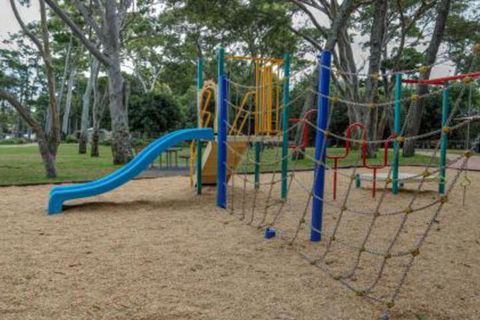 Jade Waters Hervey Bay - ACT Tourism 6