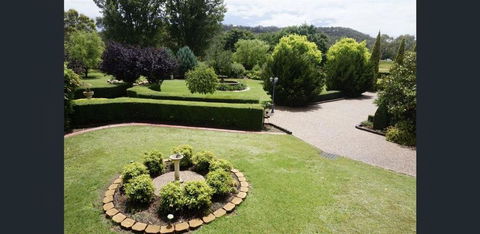 Allora Lodge Bed & Breakfast - ACT Tourism 2