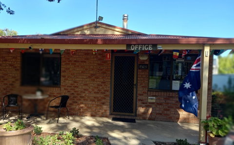 Young Tourist Park - ACT Tourism 2